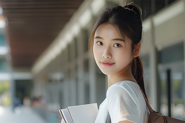 理科414分女生适合报考的专业 全国二本大学录取分数线二本最低分数线(多省含文理科)